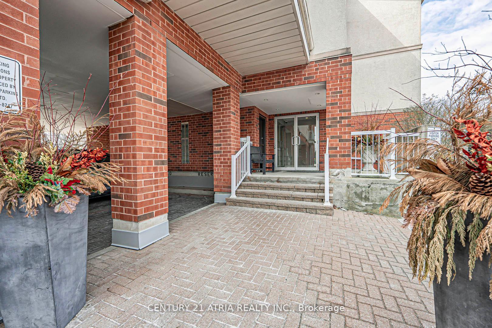 2 Bedrooms Condo at 9944 Keele, Vaughan For sale