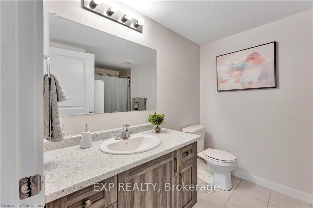 166 Rochefort Street, #E