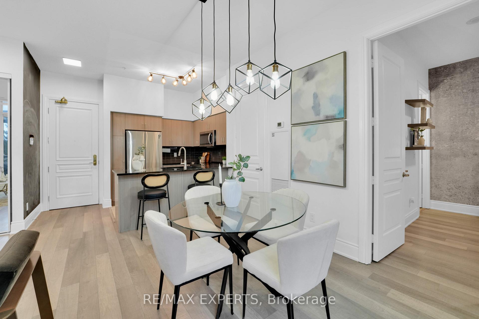 1 Bedroom Condo at 9255 JANE,  Vaughan For sale