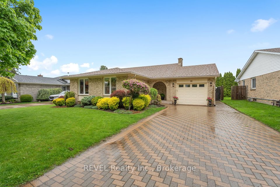 10 Belair Drive