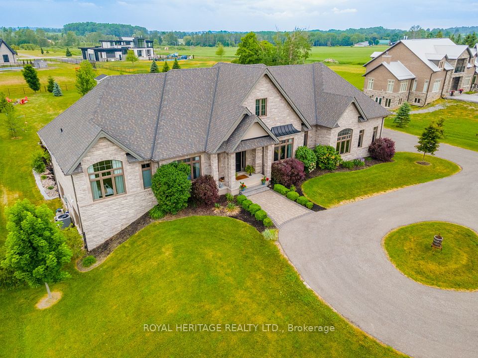 111 Cawkers Cove Road, Scugog, ON L9L 1R6