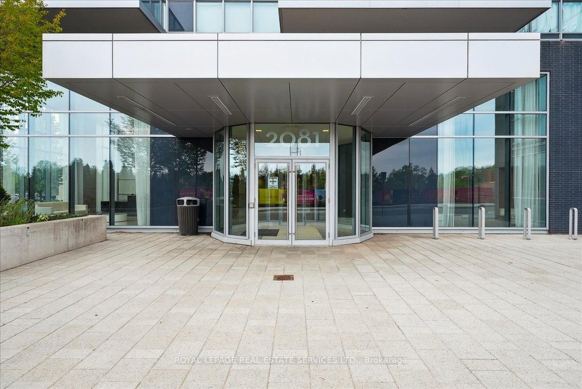 2 Bedrooms Condo at 2081 Fairview, Burlington For sale