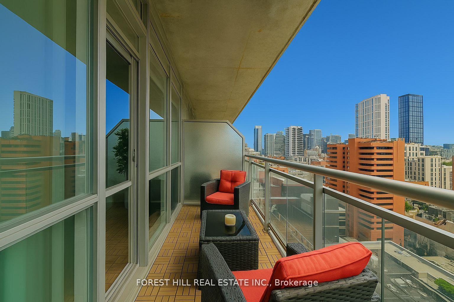 2 Bedrooms Condo at 220 Victoria, Toronto For sale
