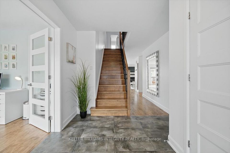 74 Cobblestone Drive, Russell, ON K4R 0B2