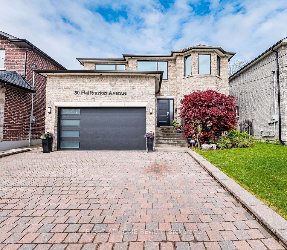 30 Haliburton