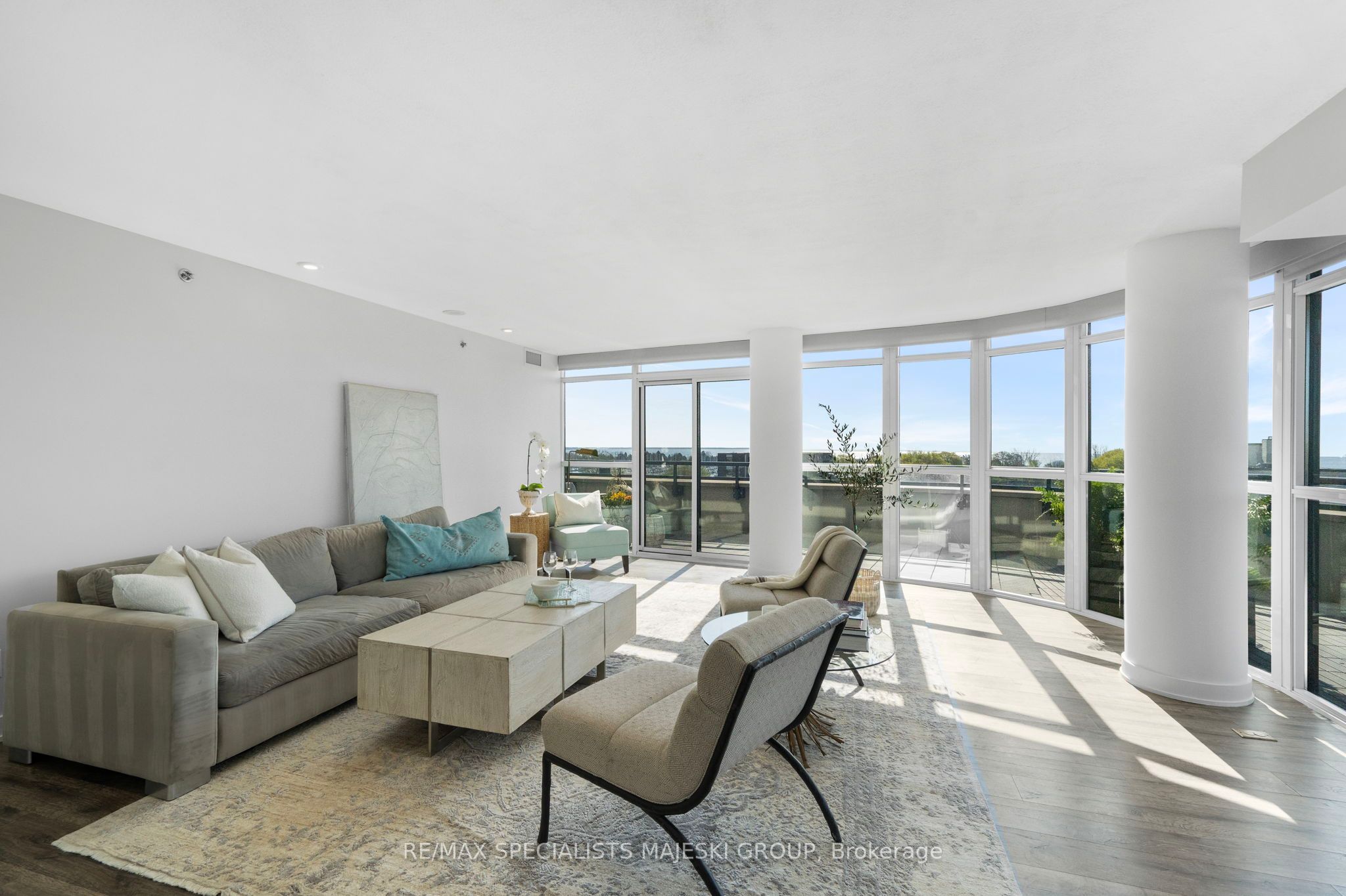 11 Superior Avenue, #706