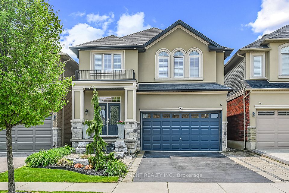 8 Chartwell Circle