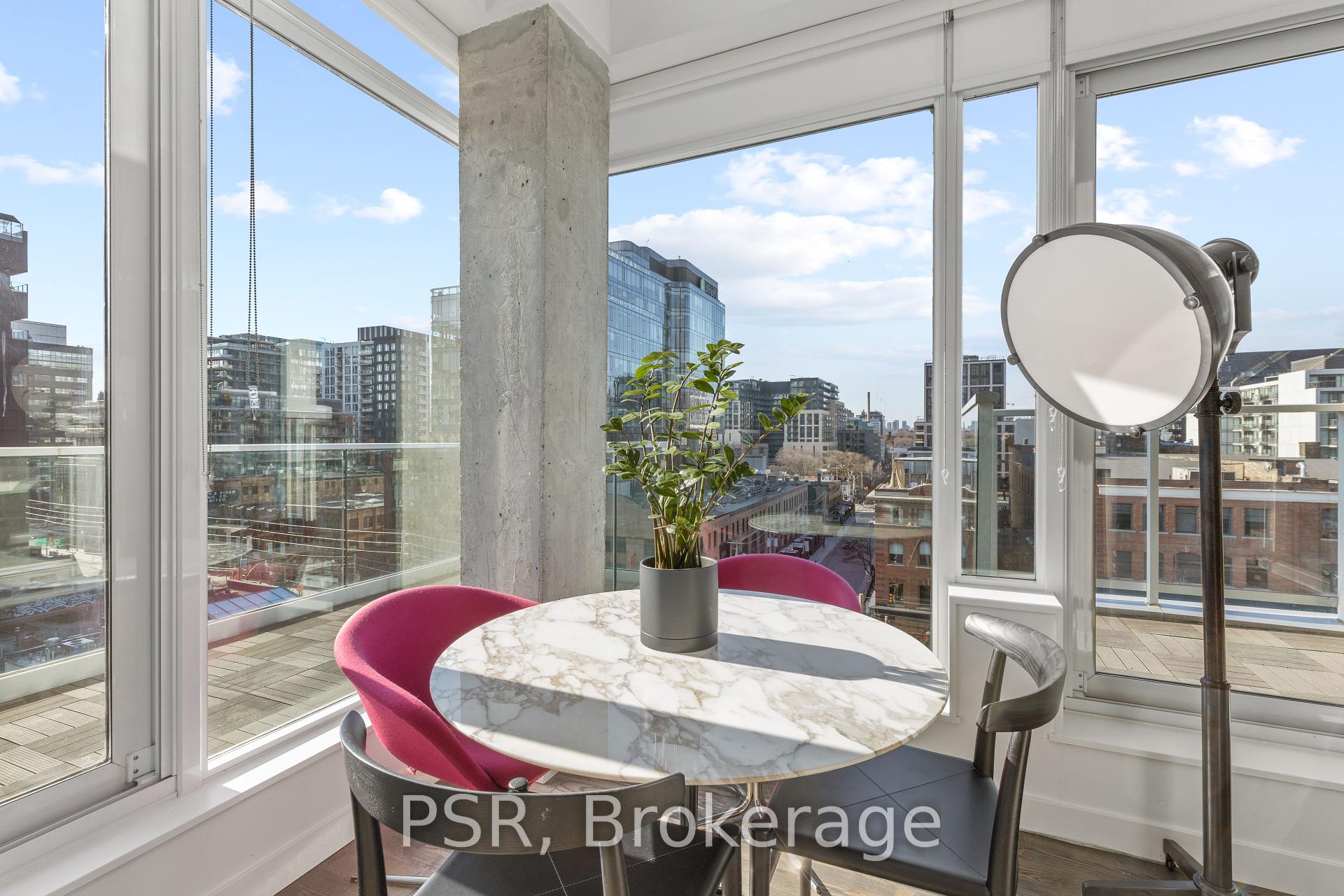 2 Bedrooms Condo at 75 Portland, Toronto For sale