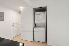 140 Simcoe Street 1412
