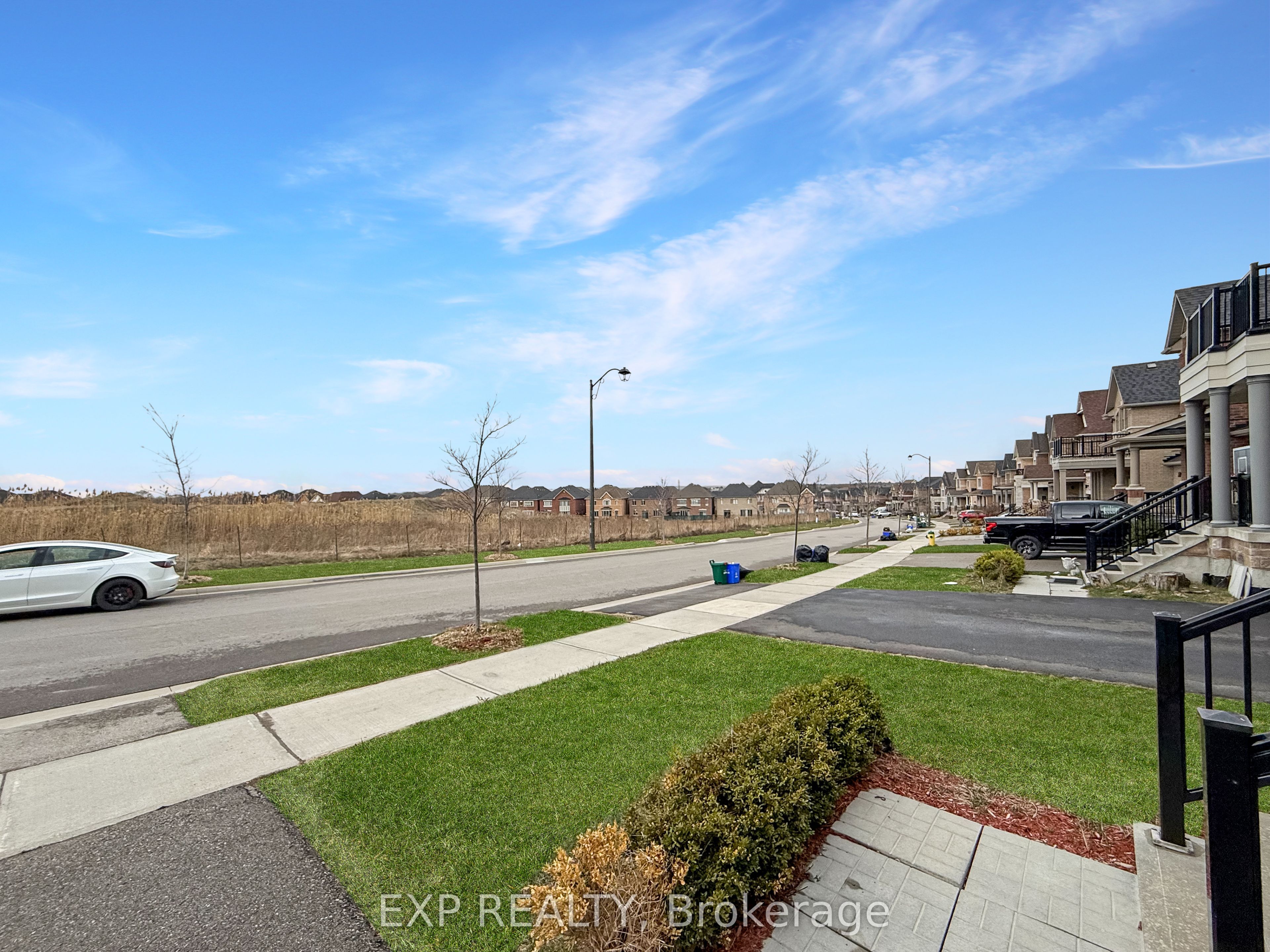 110 Frank Kelly Drive, #Upper