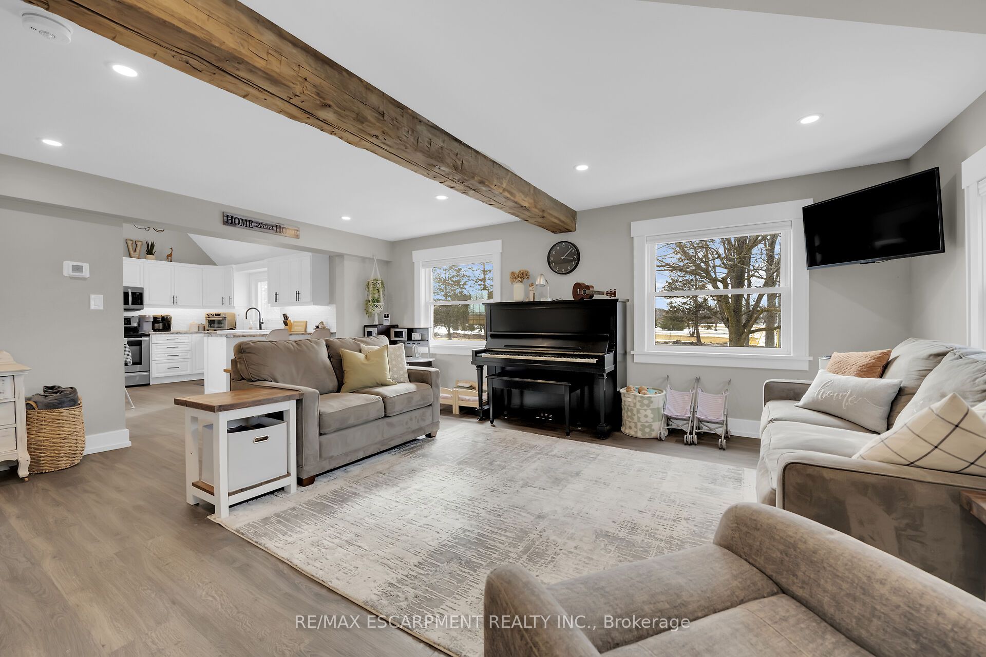 5324 Canborough Road