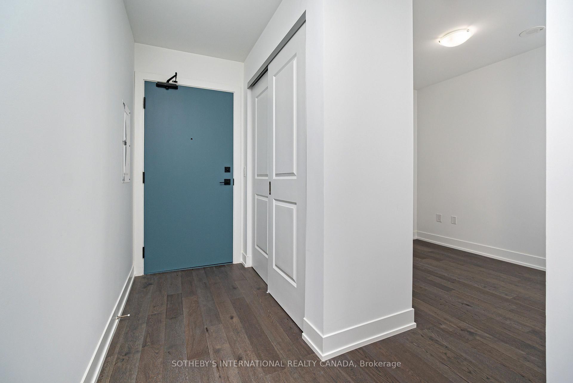 2 Bedrooms Condo at 1063 Douglas McCurdy, Mississauga For sale