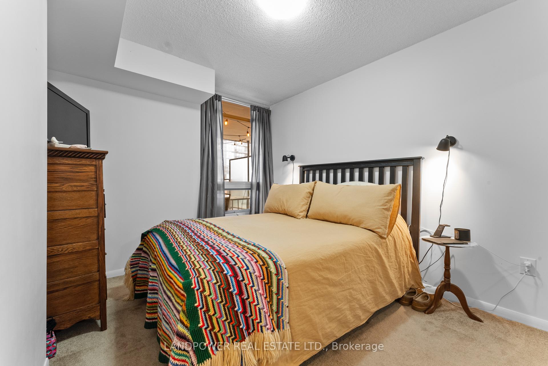 2 Bedrooms Condo at 830 Lawrence, Toronto For sale