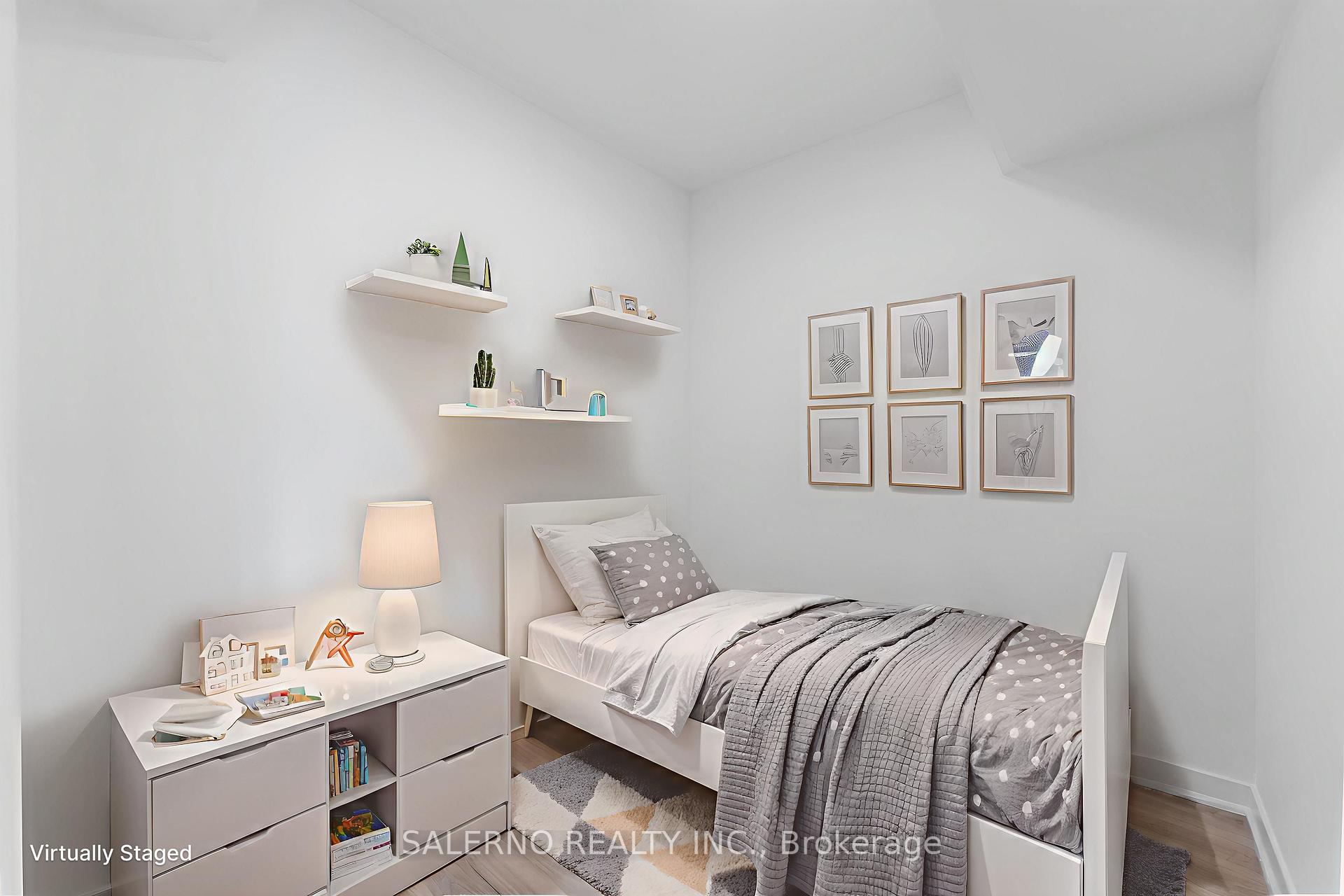 2 Bedrooms Condo at 120 Parliament, Toronto For sale