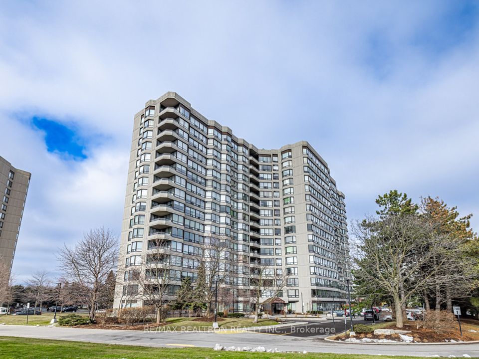 7440 Bathurst
