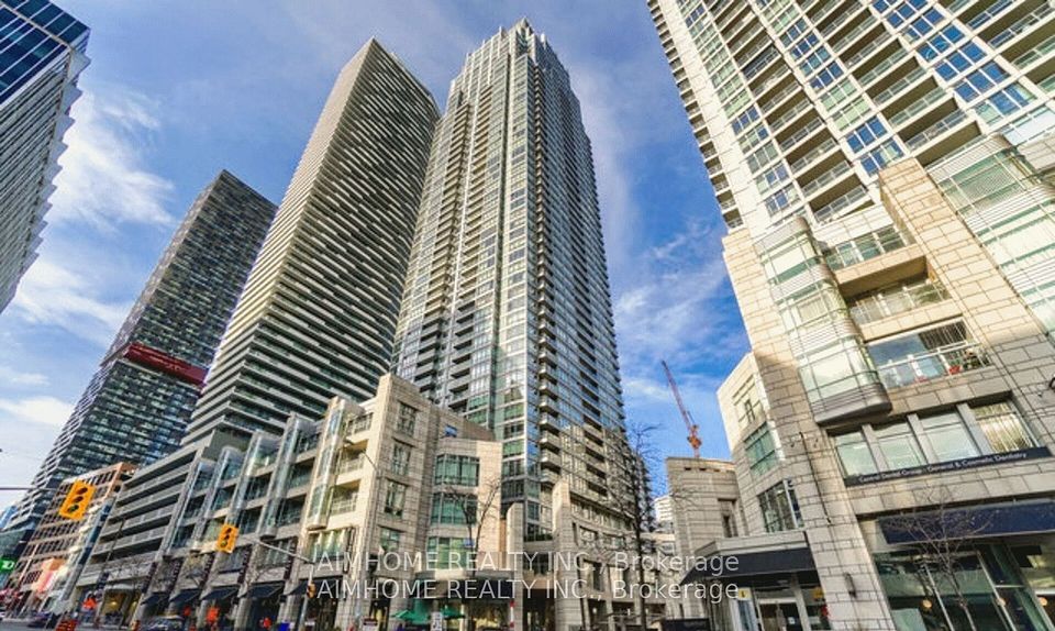2191 Yonge