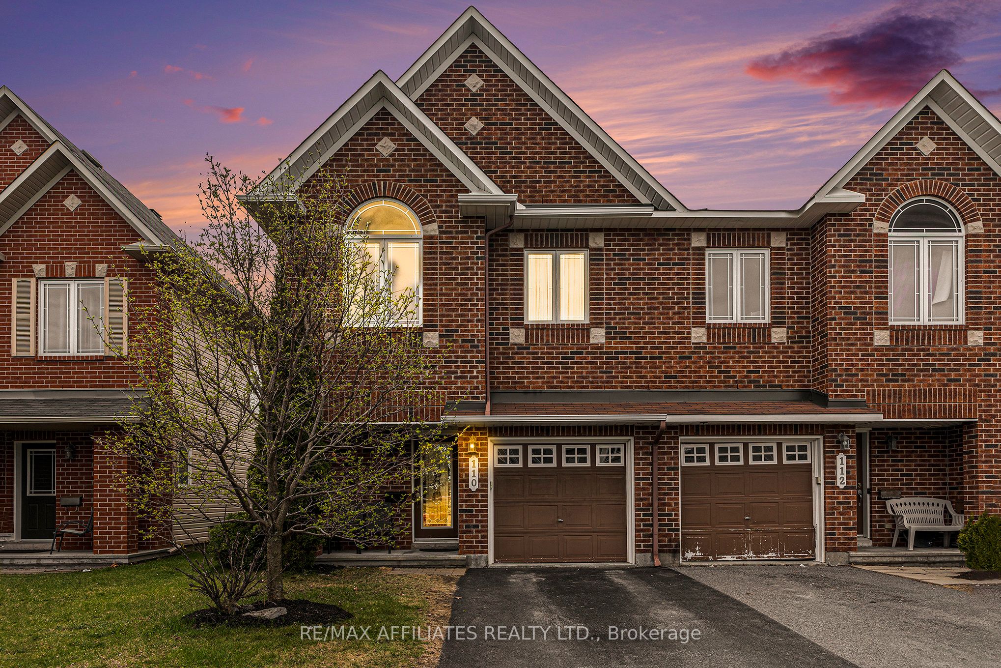 110 SILVERMOON Crescent, OrleansCumberlandandArea, ON K4A 0P9