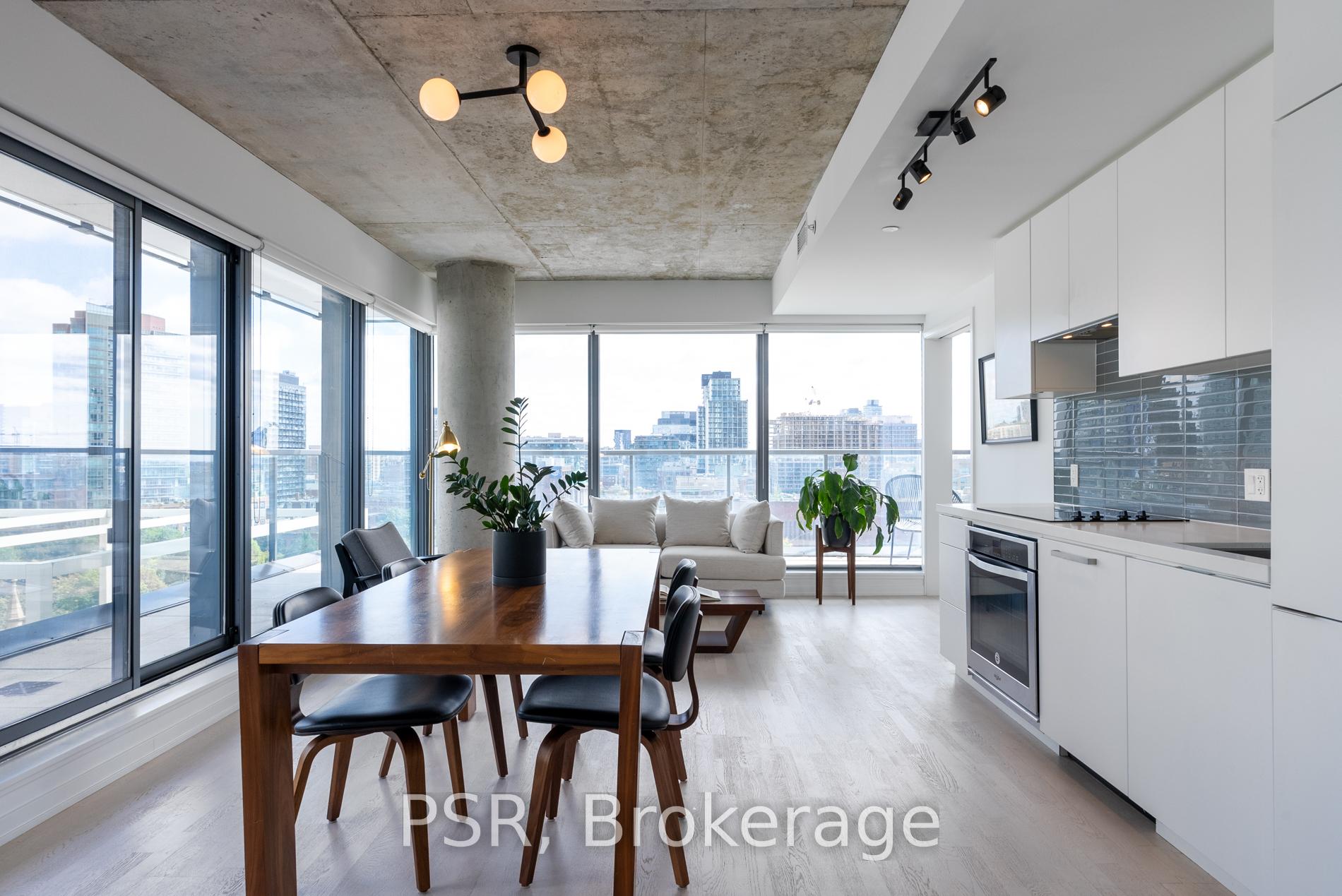 1 Bedroom Condo at 60 Colborne, Toronto For sale
