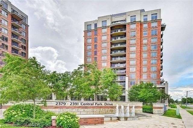 2391 Central Park