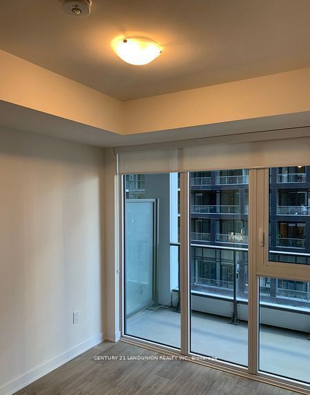 121 Lower Sherbourne Street, #644 SW