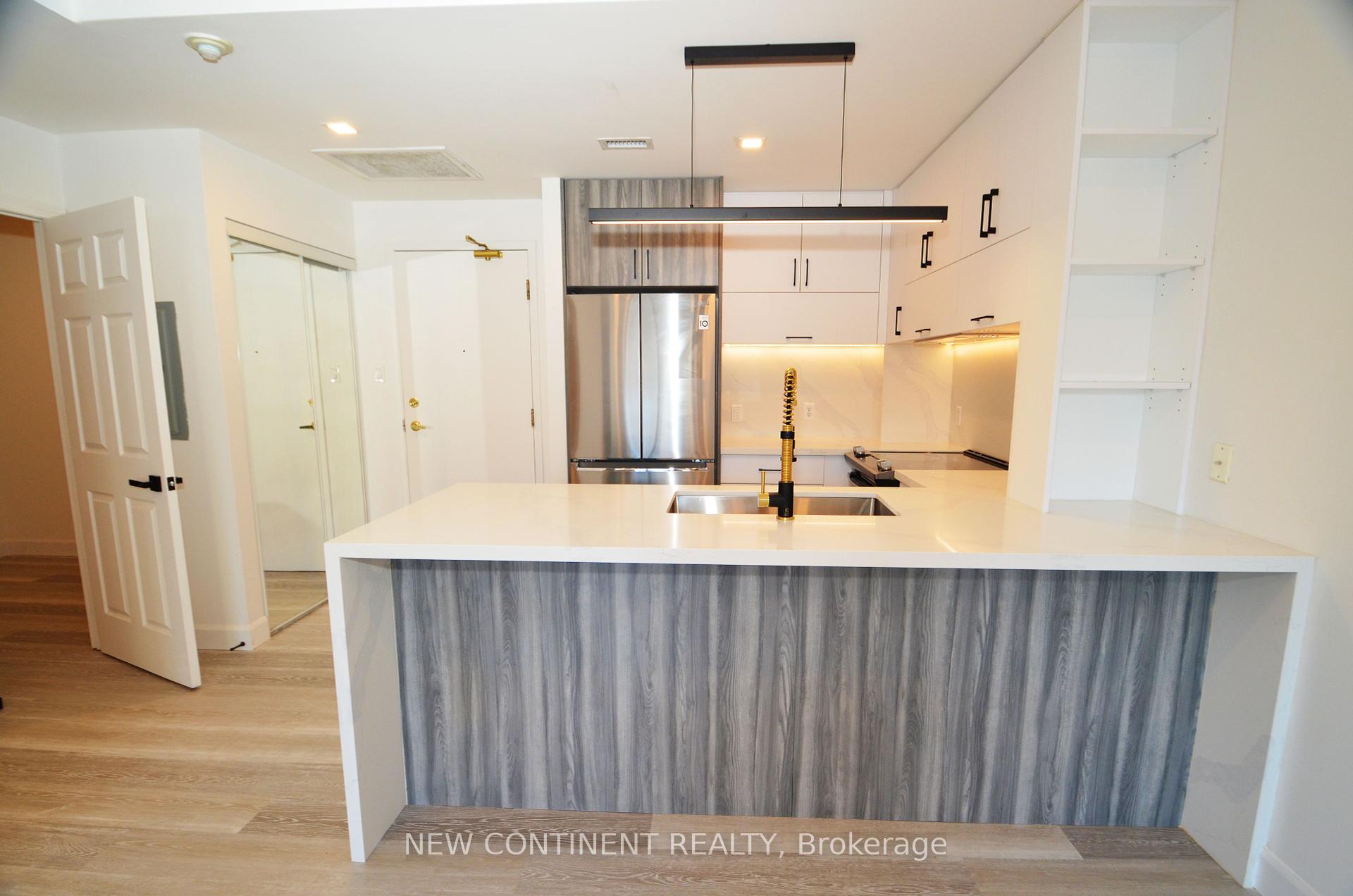 2 Bedrooms Condo at 600 Eglinton,  Toronto For sale