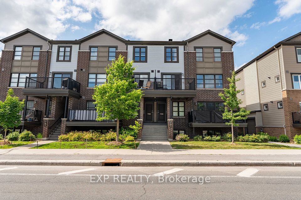735 Chapman Mills