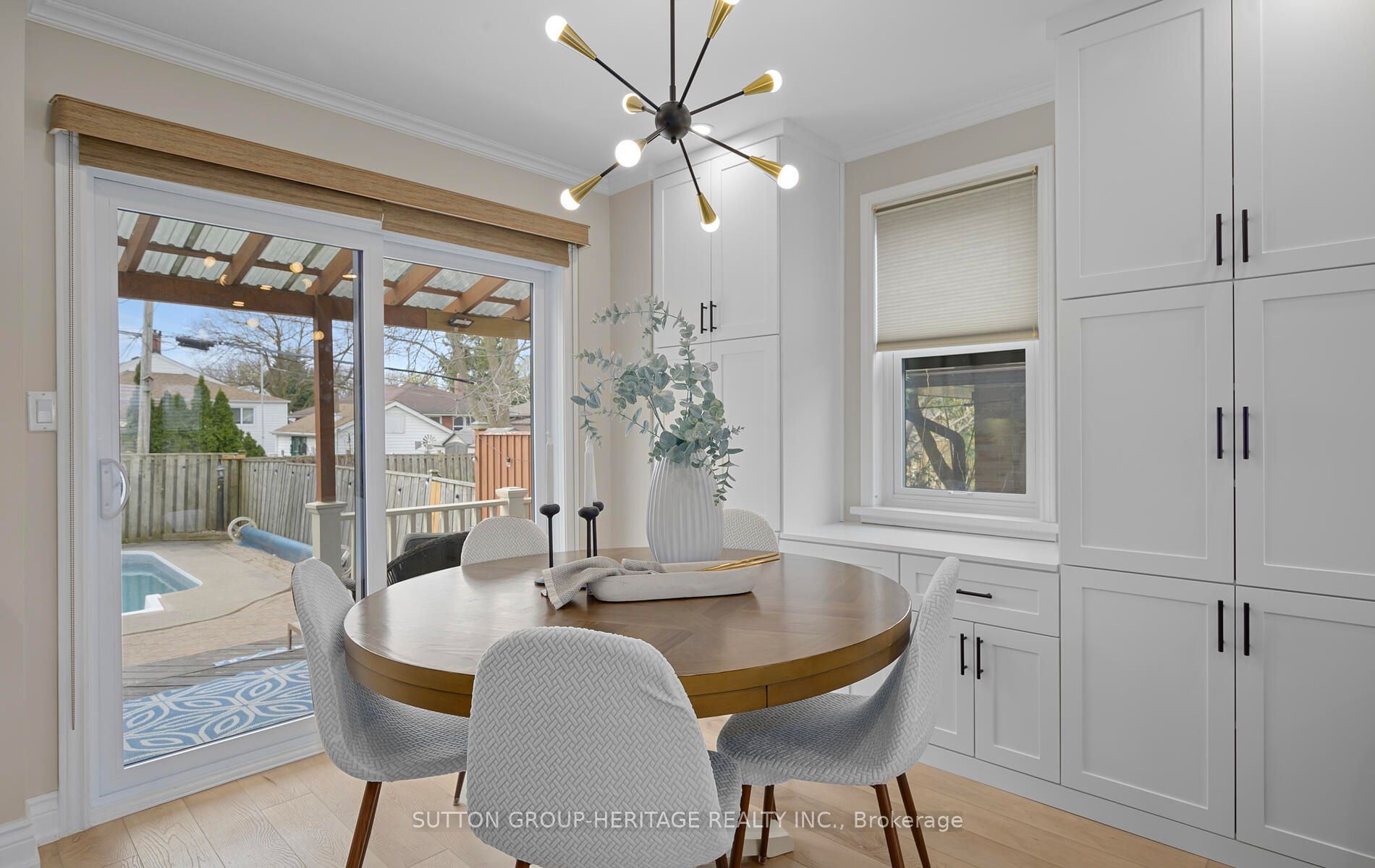 423 Fairleigh Avenue