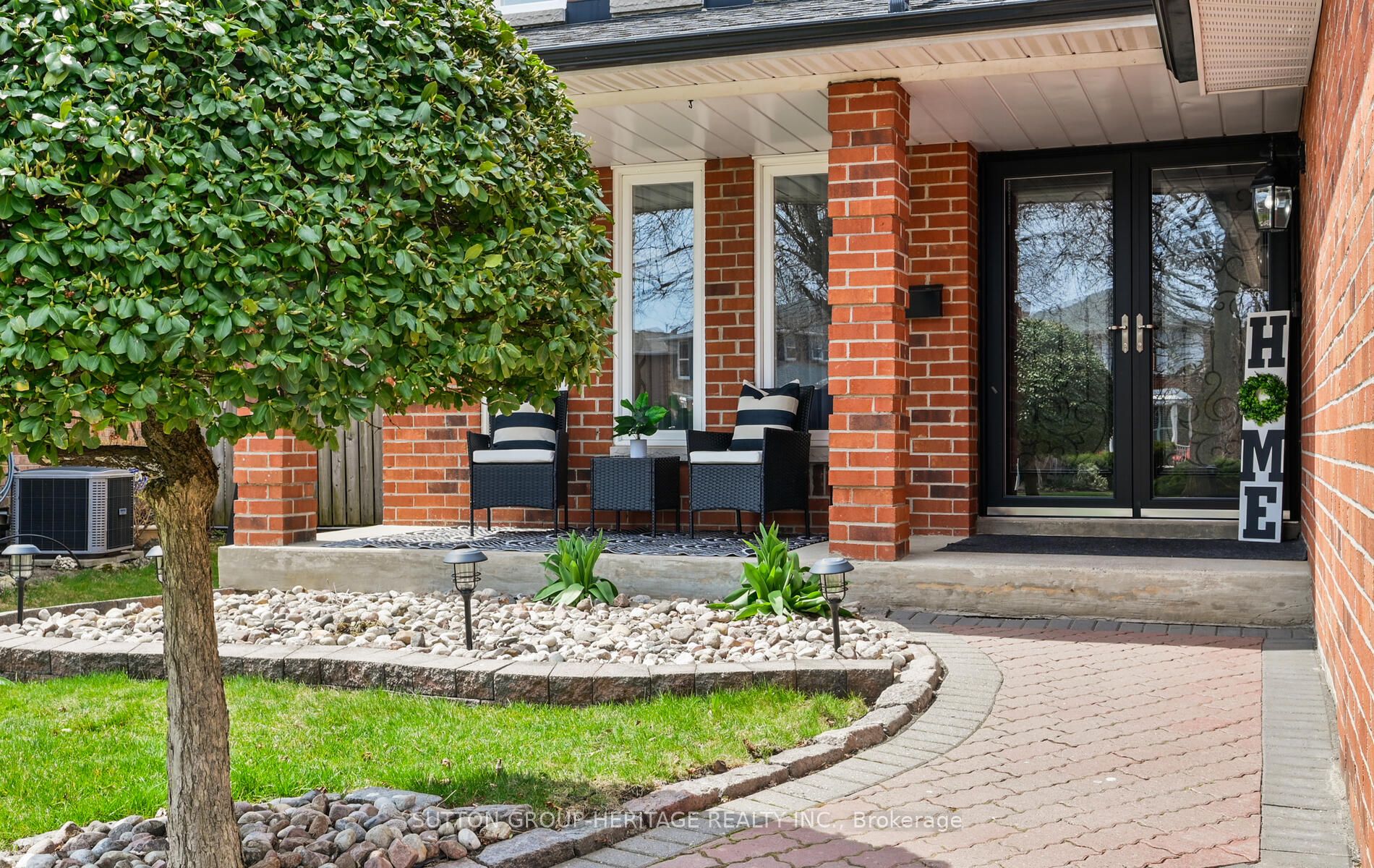 51 Flowers Crescent