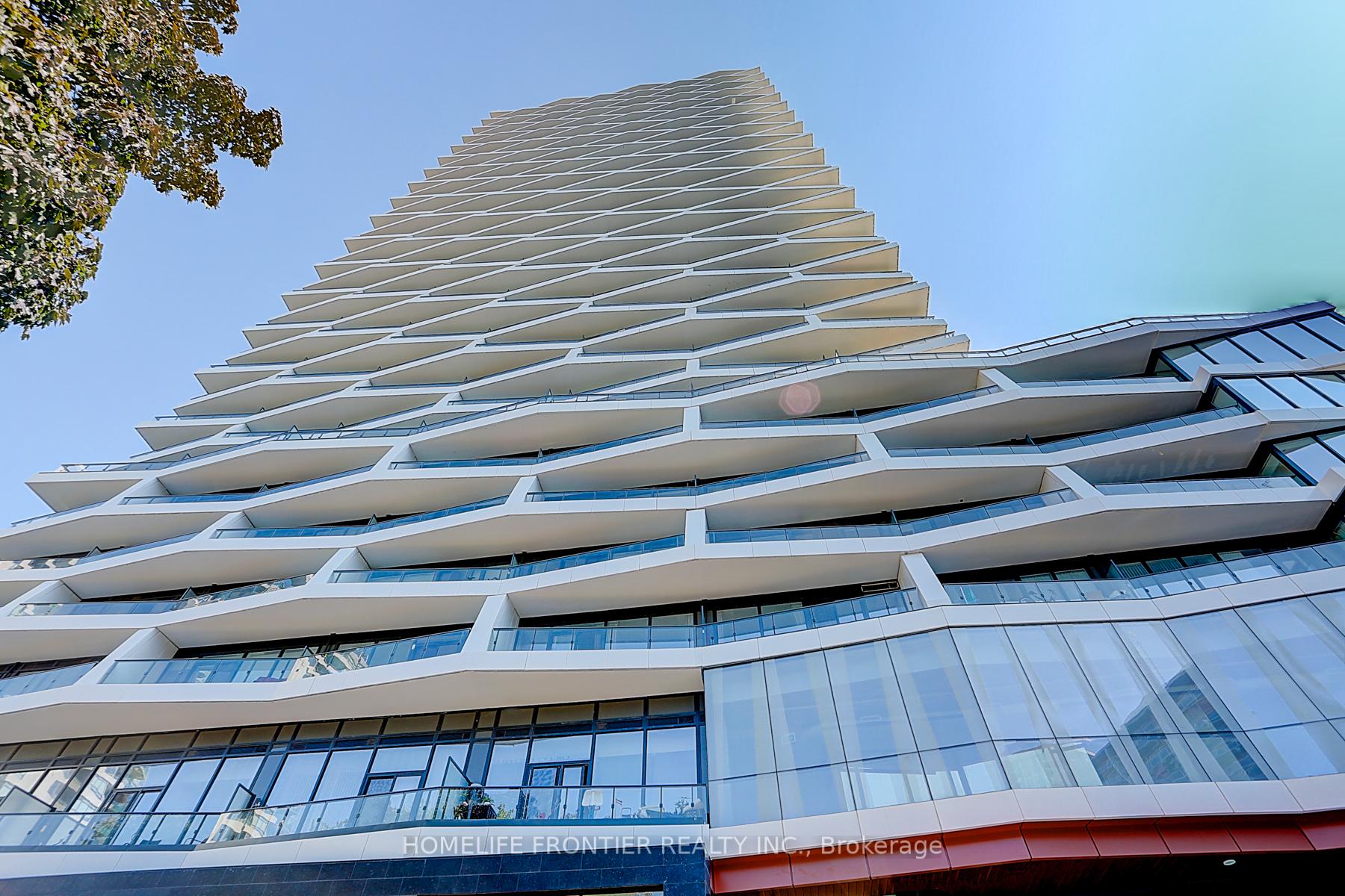 2 Bedrooms Condo at 85 Wood,  Toronto For sale
