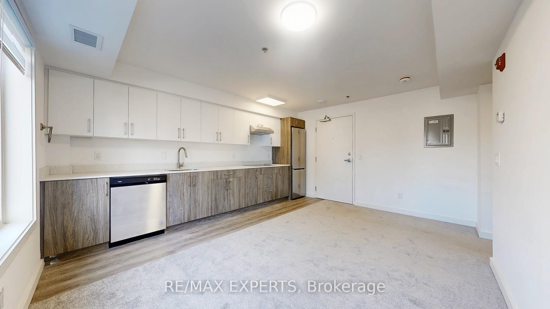 1 Bedroom Condo at 45 Connaught, Toronto For sale