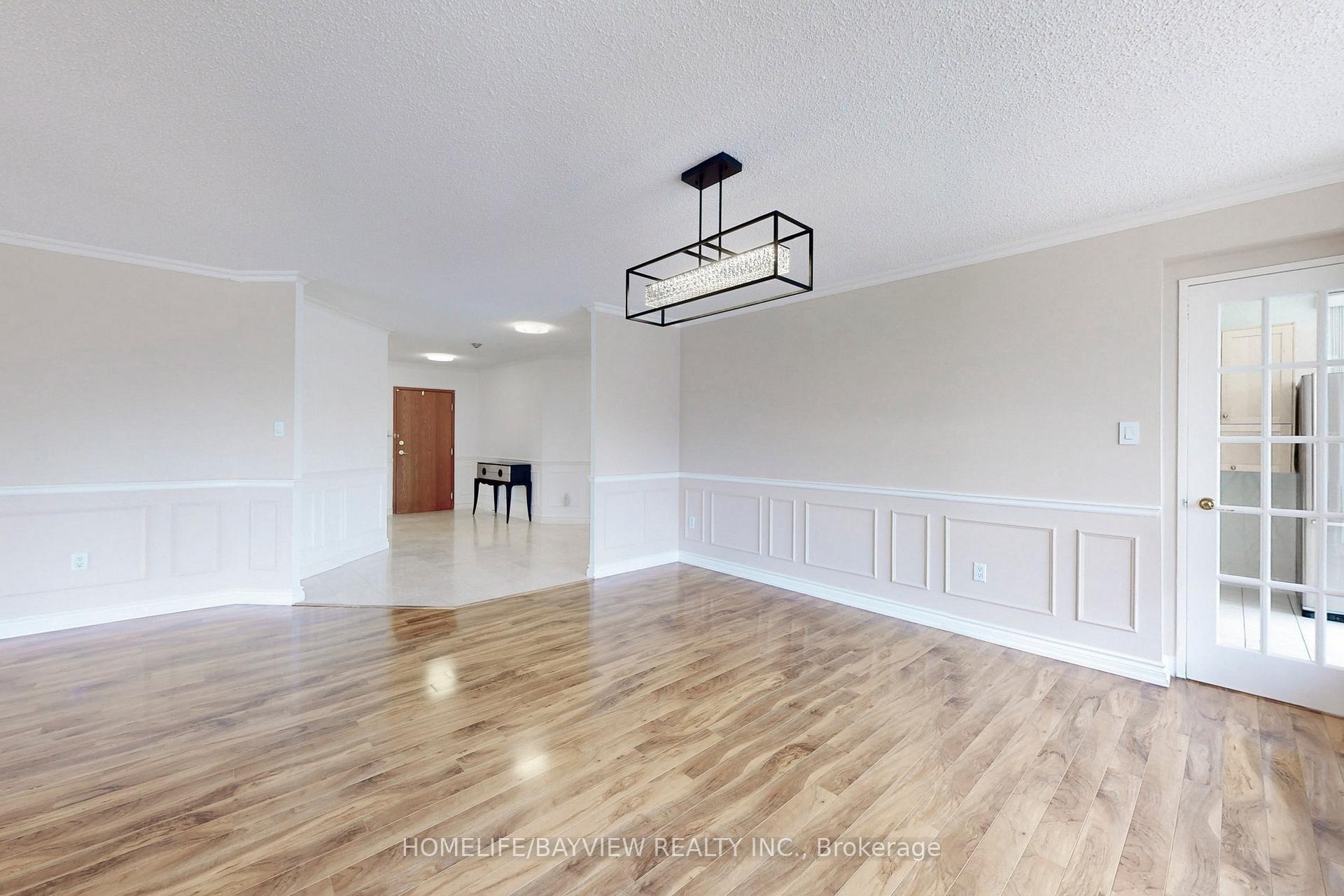 4 Bedrooms Condo at 168 Bonis, Toronto For sale
