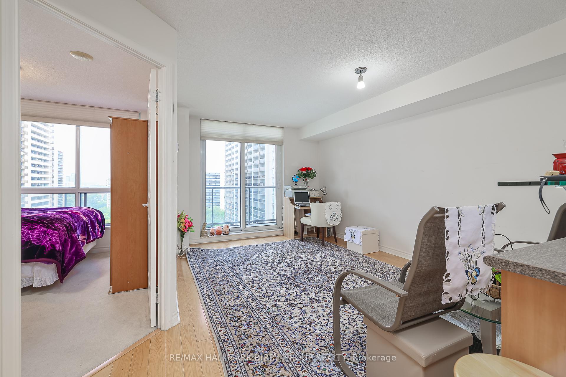 1 Bedroom Condo at 70 High Park, Toronto For sale