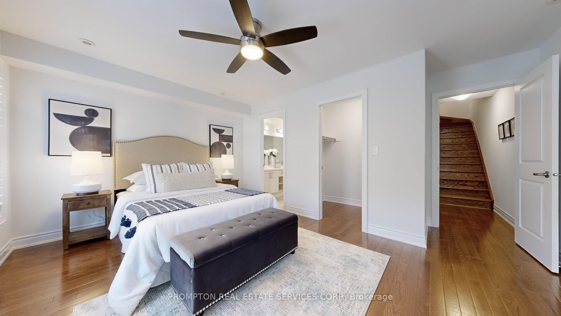 4 Bedrooms Condo at 30 Hargrave, Toronto For sale