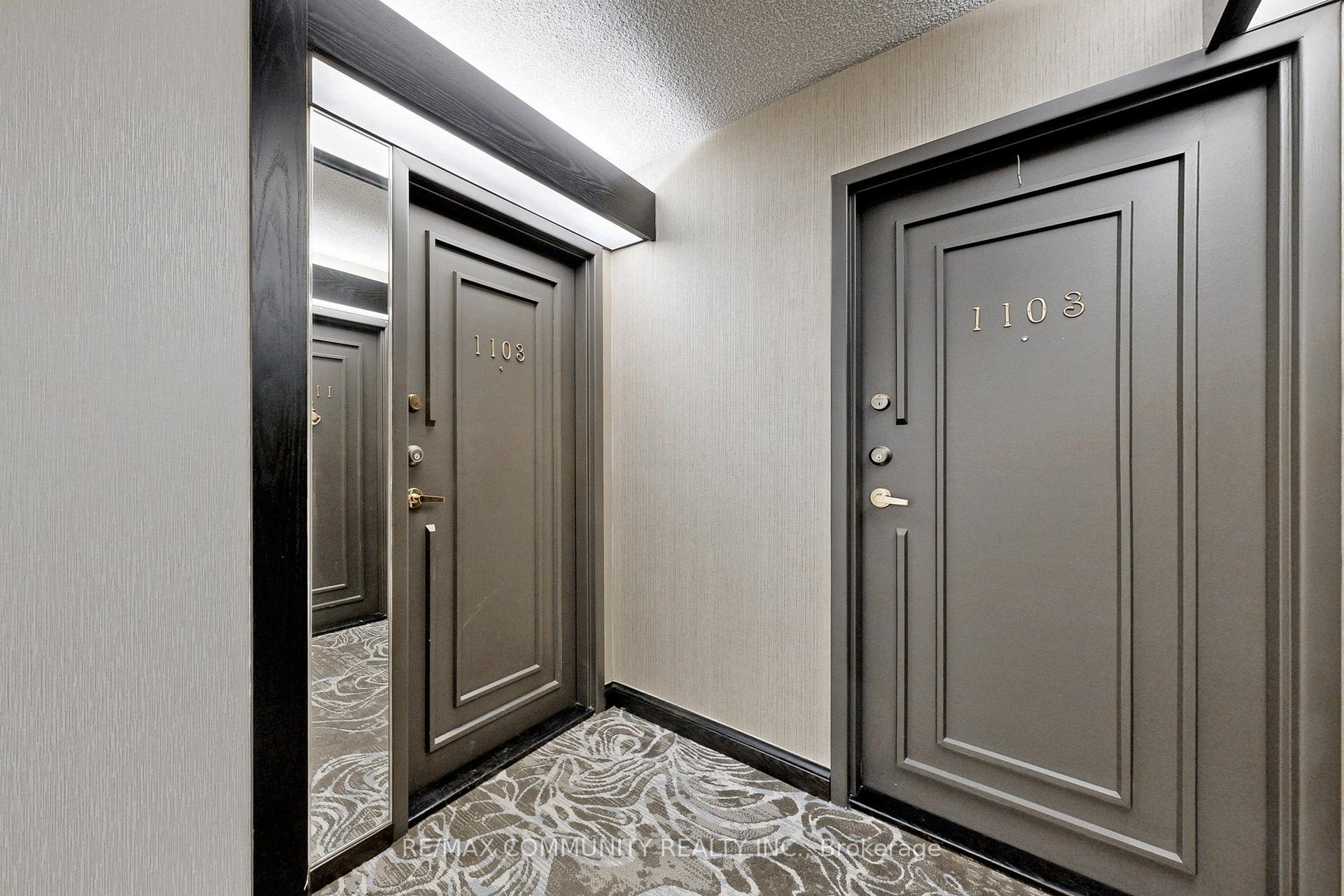 3 Bedrooms Condo at 2330 Bridletowne, Toronto For sale