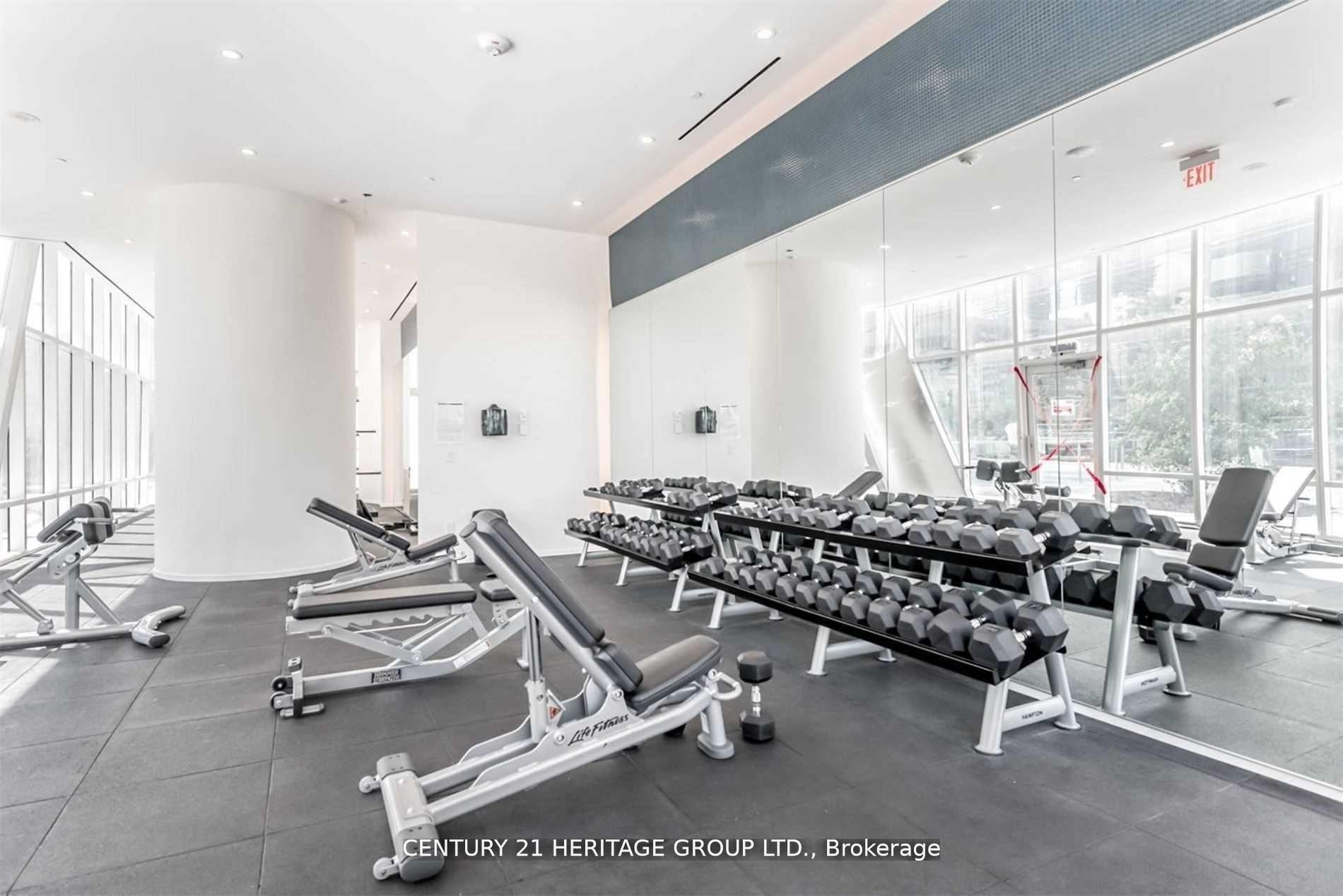 2 Bedrooms Condo at 1 Bloor, Toronto For sale
