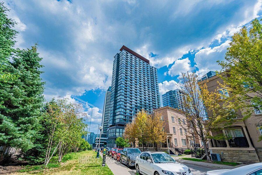 1 Bedroom Condo at 19 Western Battery, Toronto For sale