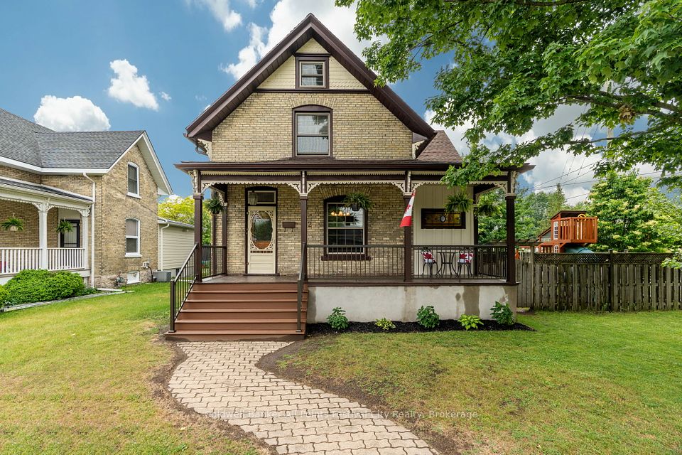 32 Cambria