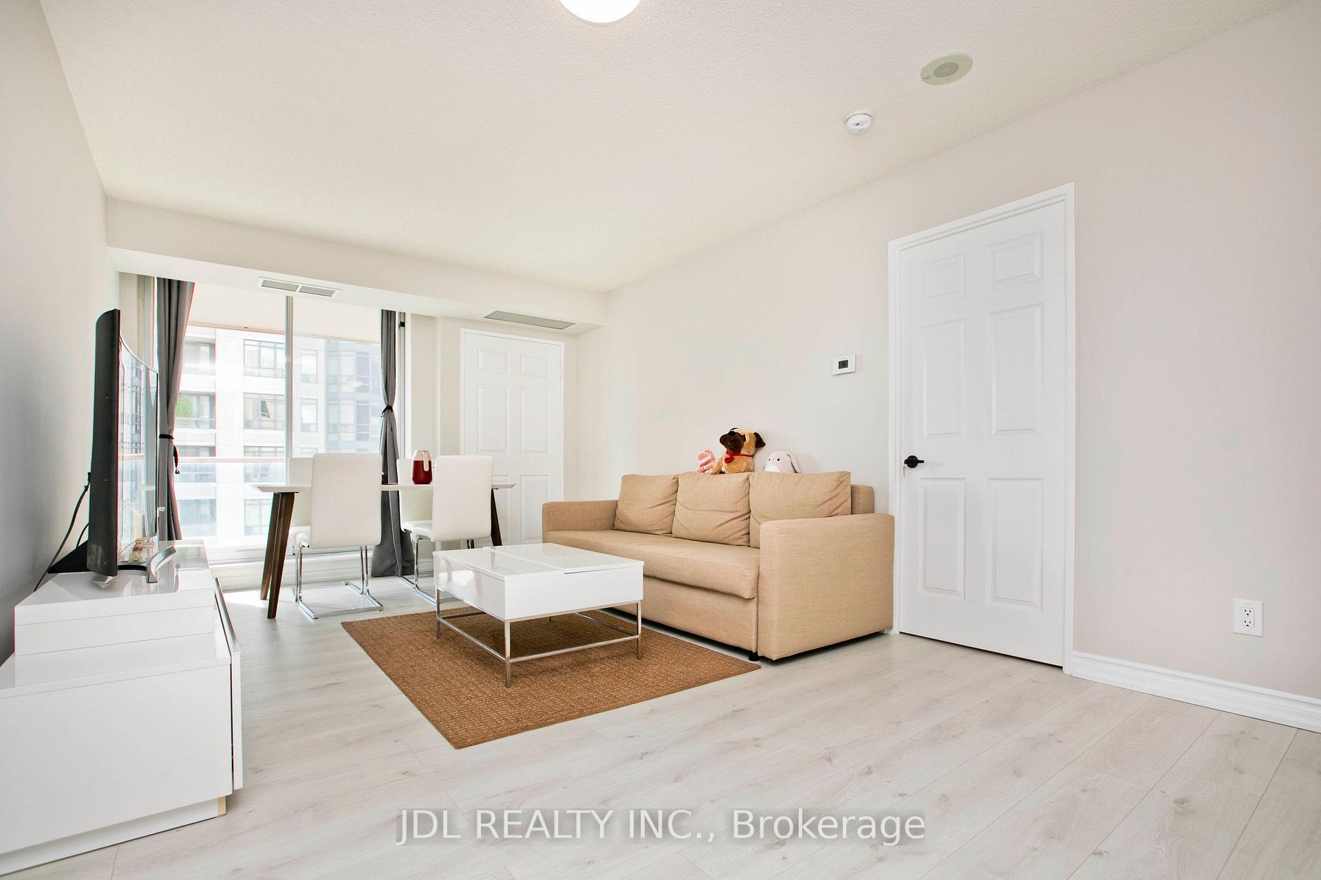 2 Bedrooms Condo at 35 EMPRESS, Toronto For sale