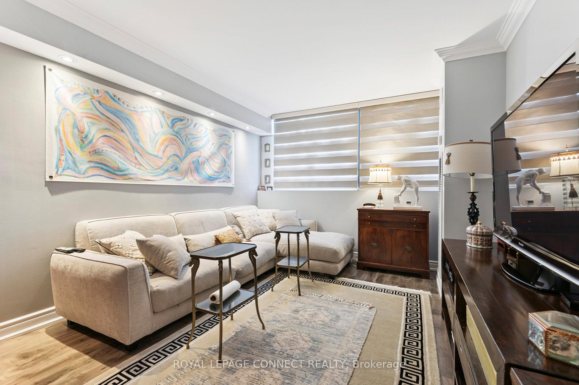 3 Bedrooms Condo at 80 Antibes, Toronto For sale