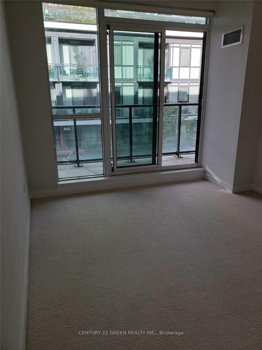 2 Bedrooms Condo at 4055 Parkside Village, Mississauga For sale