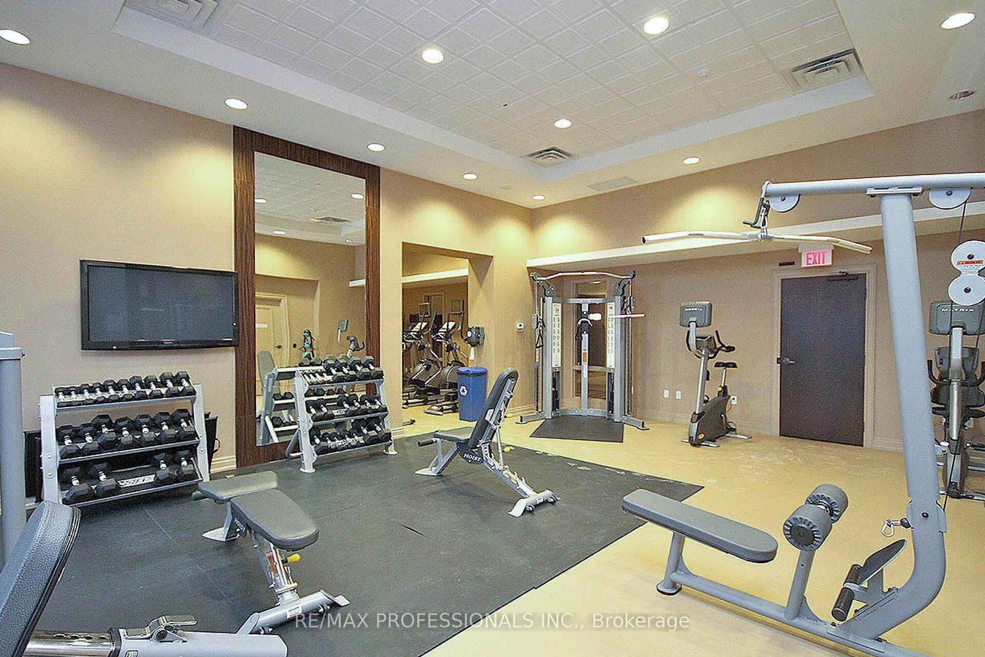 #2302 – 385 Prince Of Wales Drive, Mississauga, ON L5B 0C6