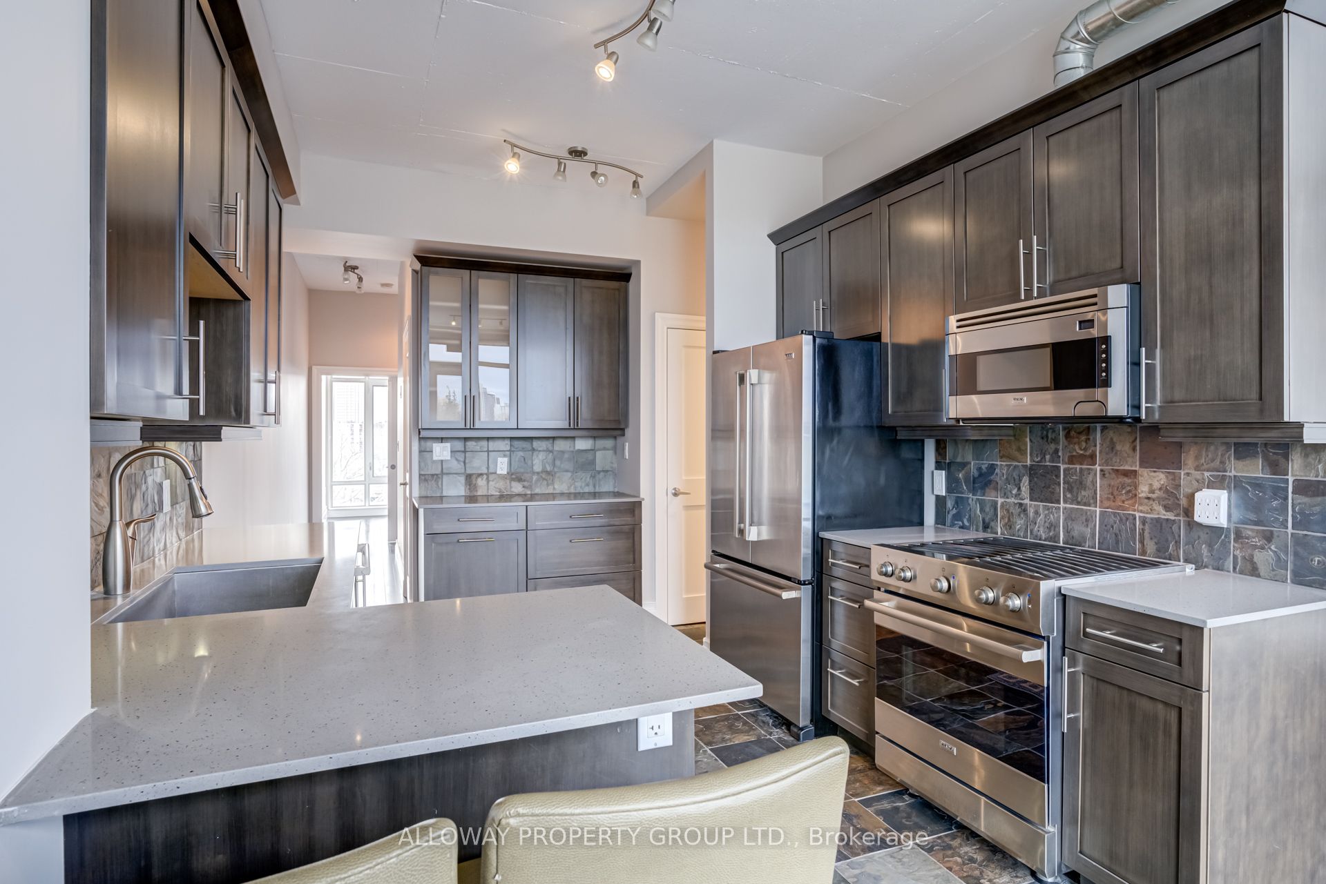 #507 - 42 Bridgeport Road, Waterloo, ON N2J 0B3