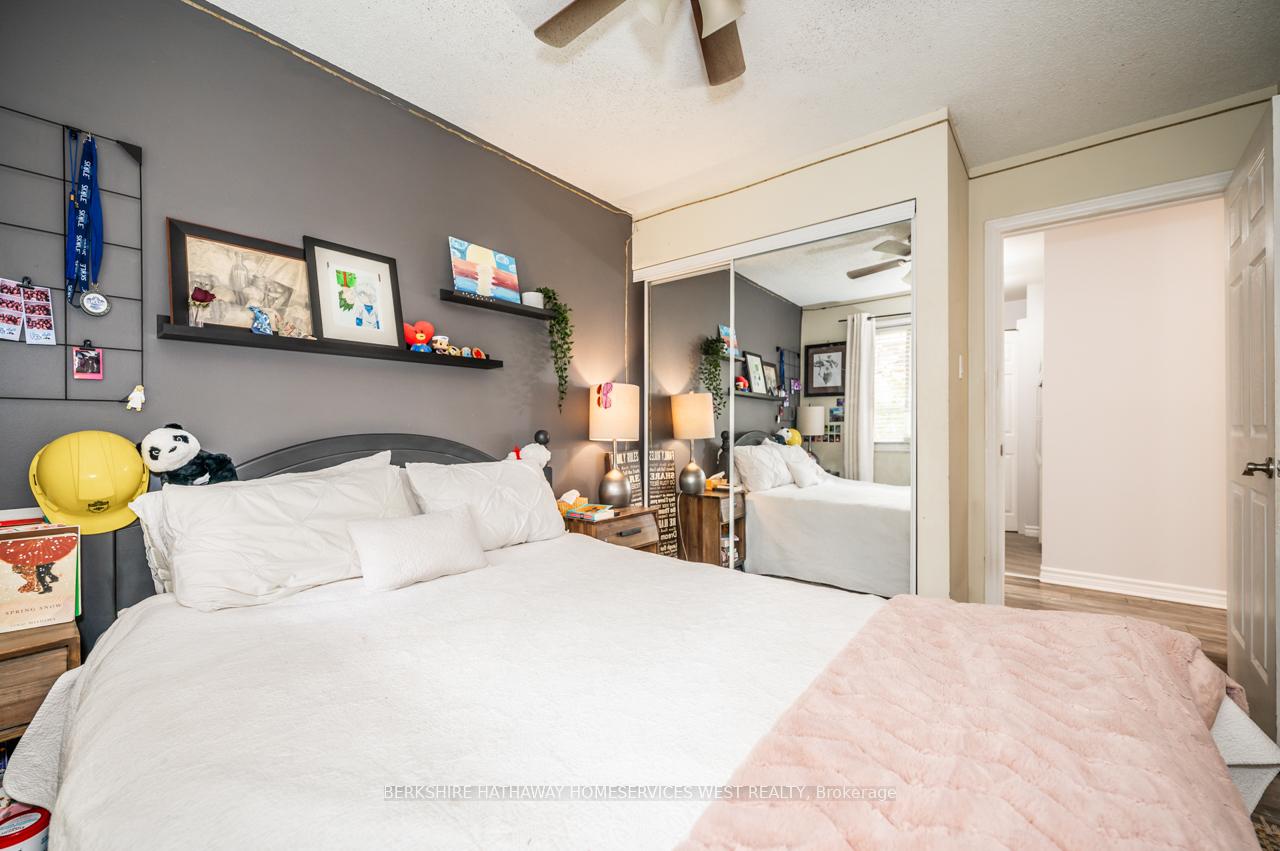3 Bedrooms Condo at 1450 Glen Abbey,  Oakville For sale
