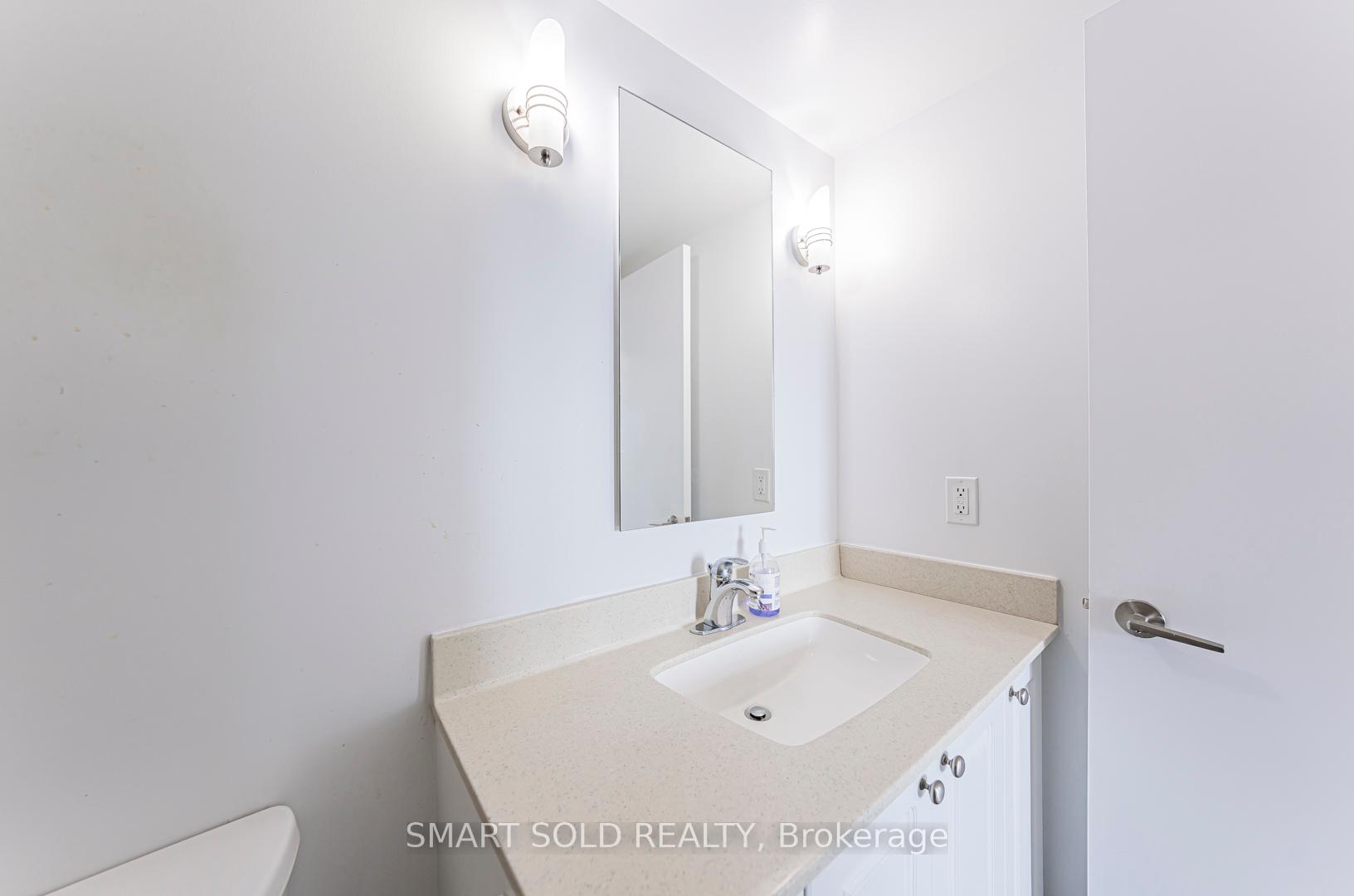 3 Bedrooms Condo at 238 Bonis, Toronto For sale