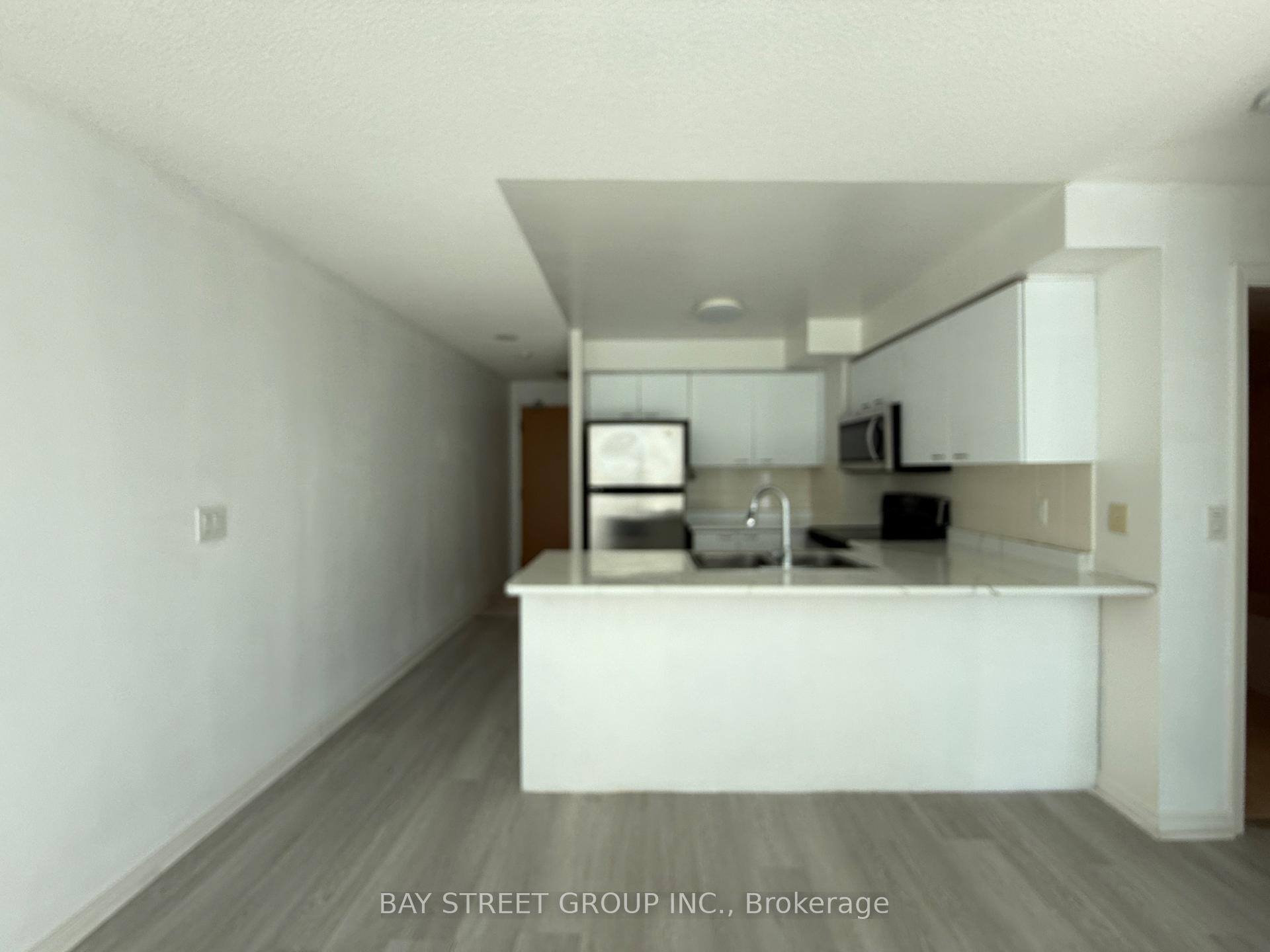 1 Bedroom Condo at 503 Beecroft, Toronto For sale