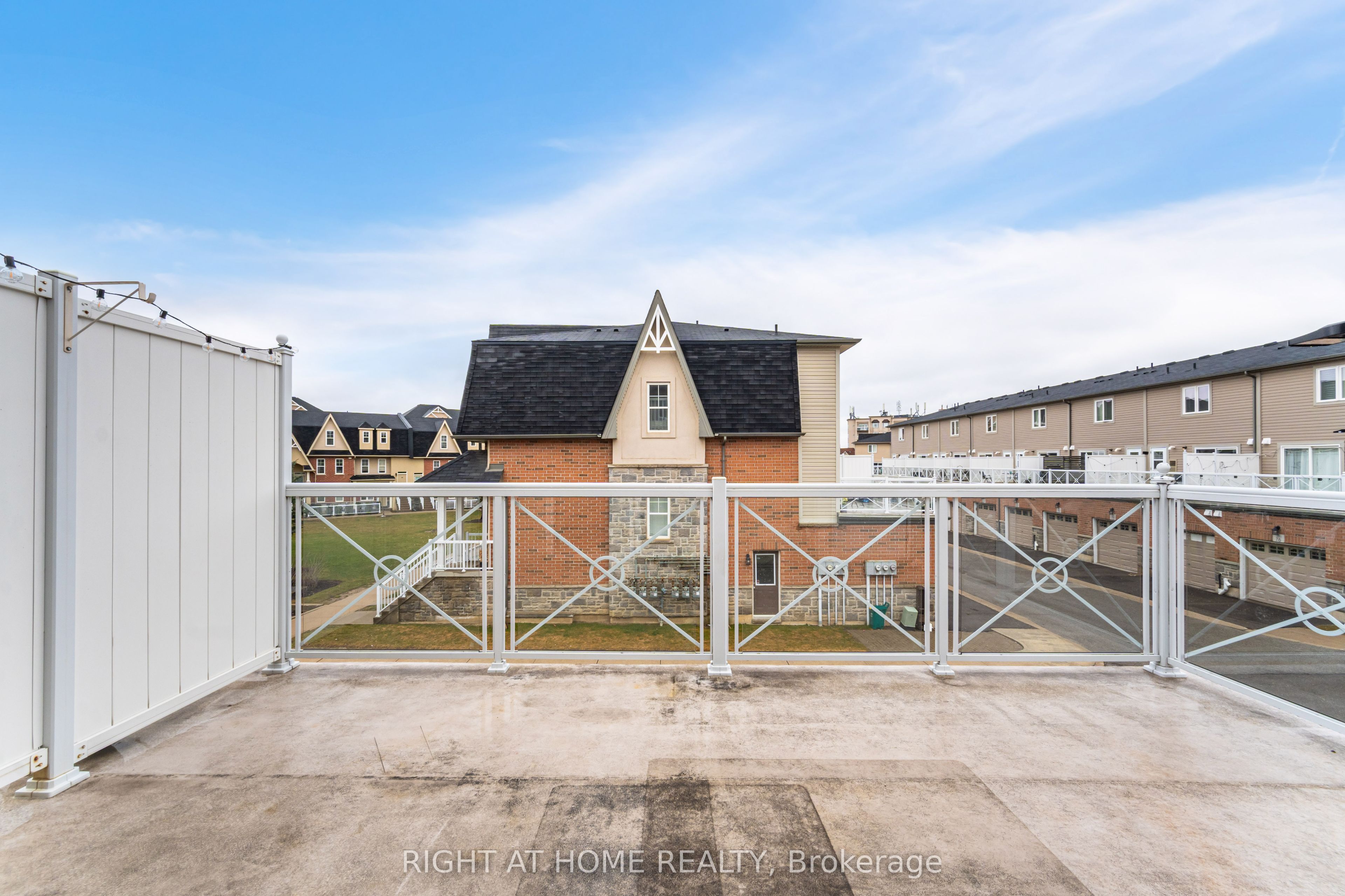 #18 - 1380 Costigan Road, Milton, ON L9T 8L2