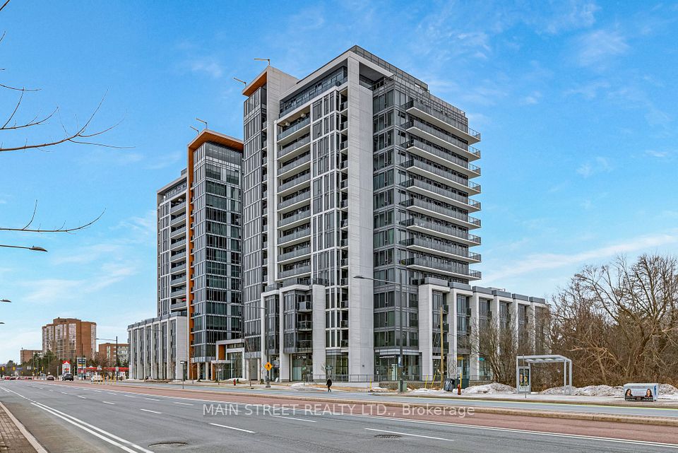 9608 Yonge