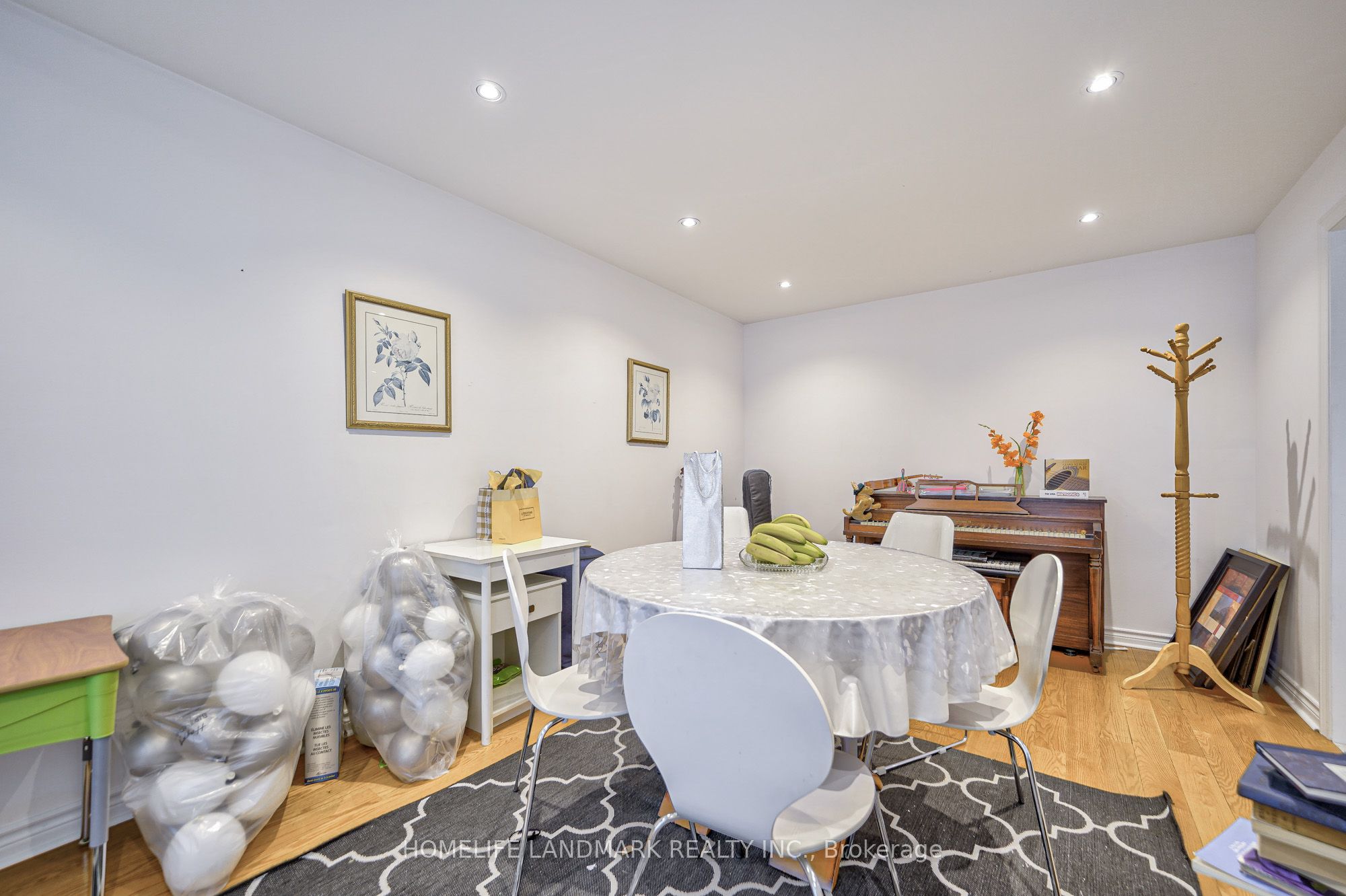 5159 Sunray Drive, Mississauga, ON L5R 2T9