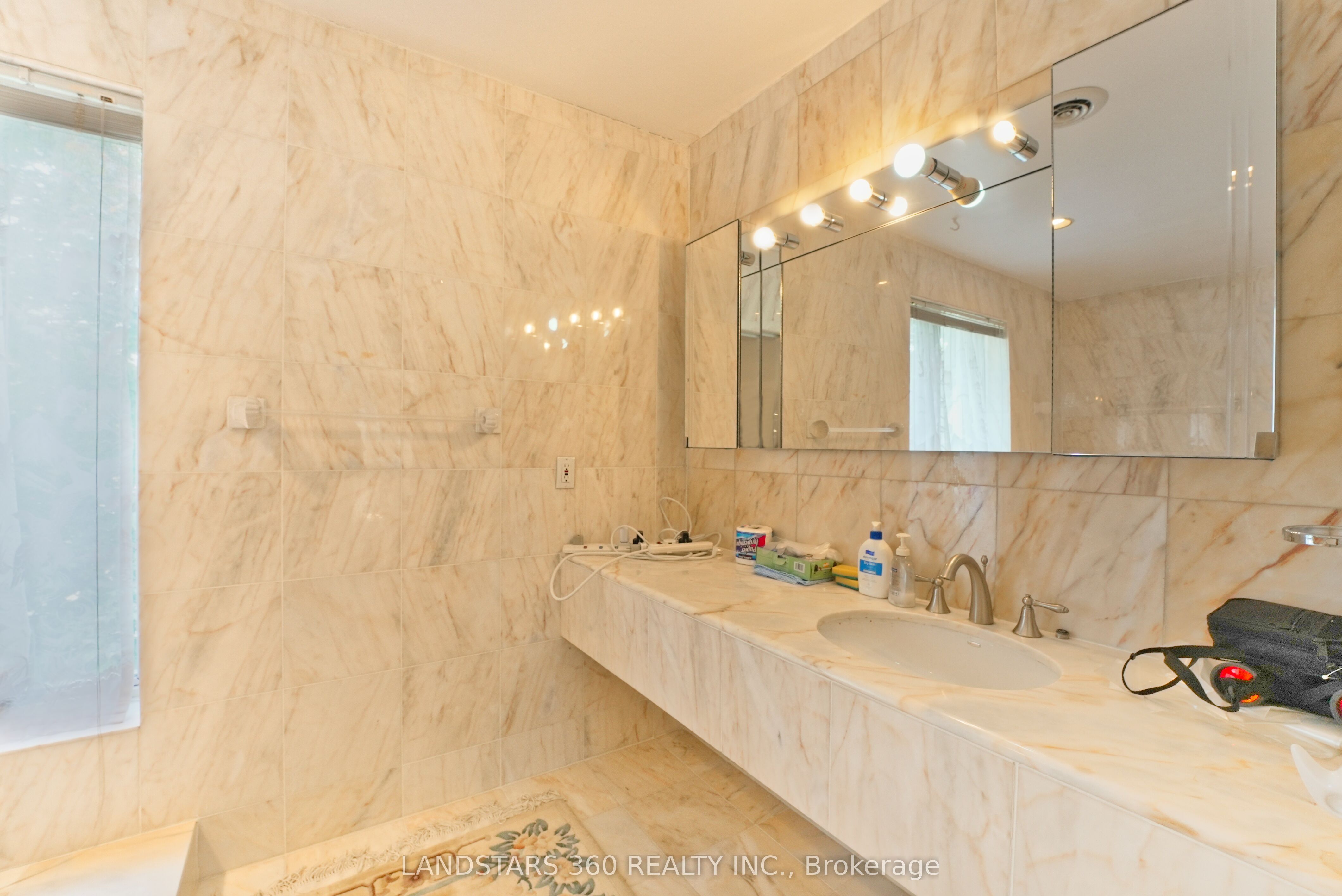 3 Shady Oaks Crescent