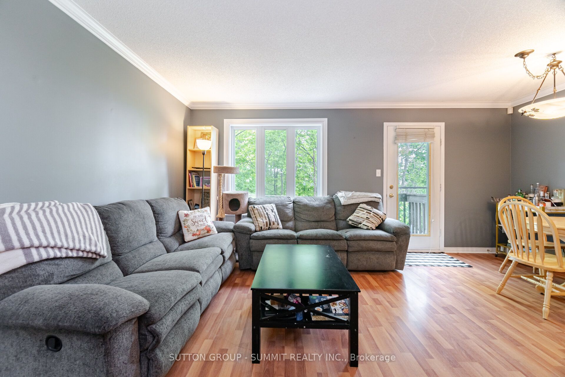 1809 Upper Wentworth Street, #32